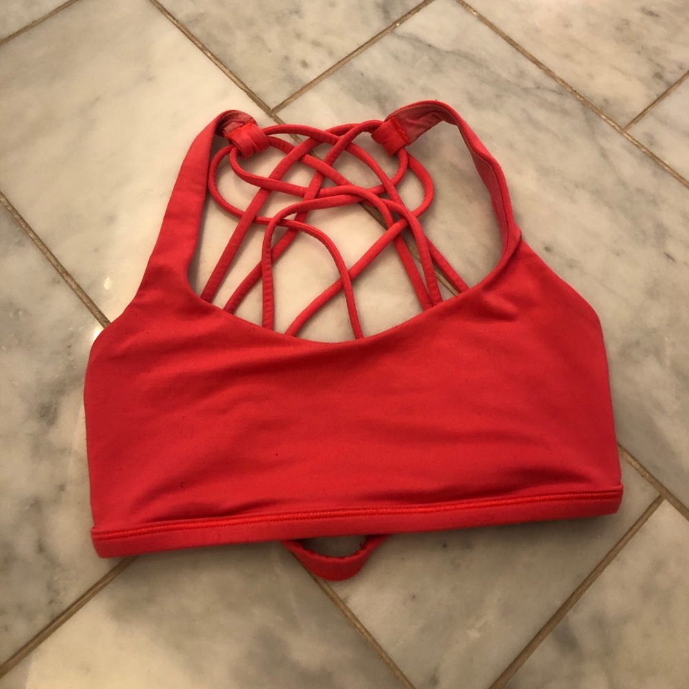 Lululemon Free To Be Wild Sports Bra Size 2